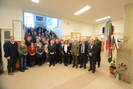 Új utak építéséről és autópálya bővítésről is volt szó a közutas szakmai napon